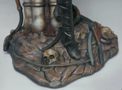 Adi Granov - Sova 18” Statue