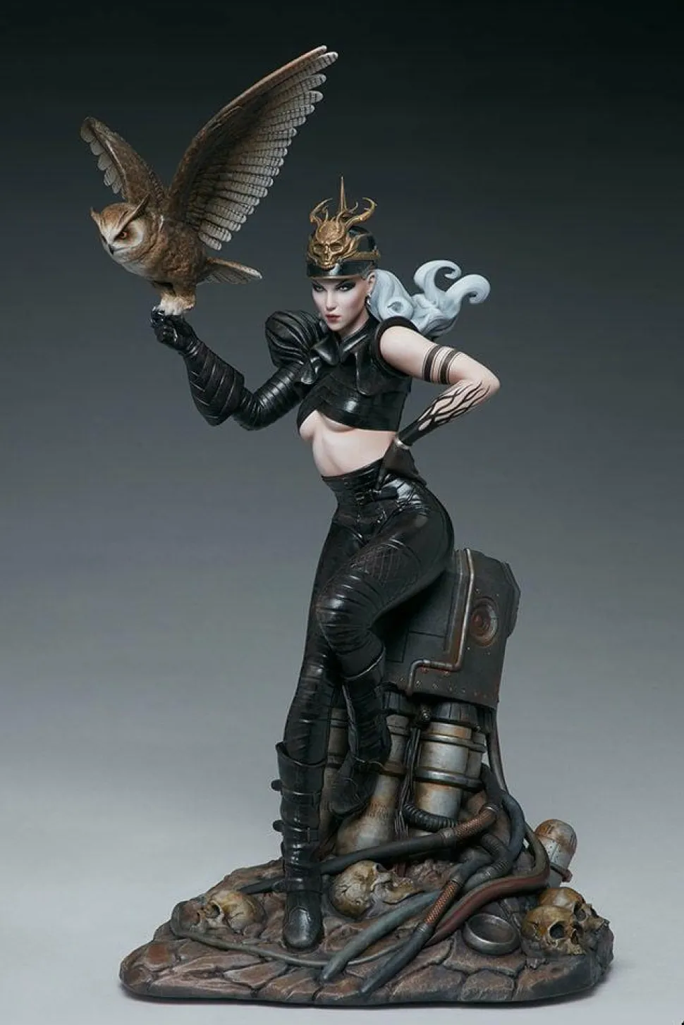 Adi Granov - Sova 18” Statue