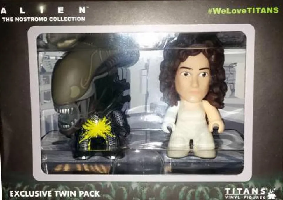 Alien - Ripley and Acid Splatter Xenomorph Titans 3” Vinyl Figure 2 Pack