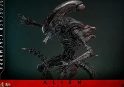 Alien: Romulus (2024) - Scorched Xenomorph 1/6th Scale Hot Toys Action Figure