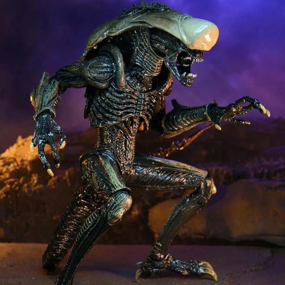 Aliens - Chrysalis Alien 7" Scale Action Figure