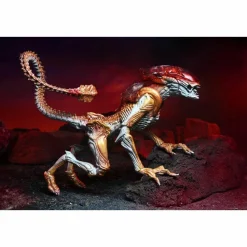 Aliens - Panther Alien Kenner Tribute Ultimate 7” Scale Action Figure
