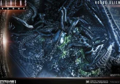 Aliens - Rogue Alien Battle 26” Diorama Statue