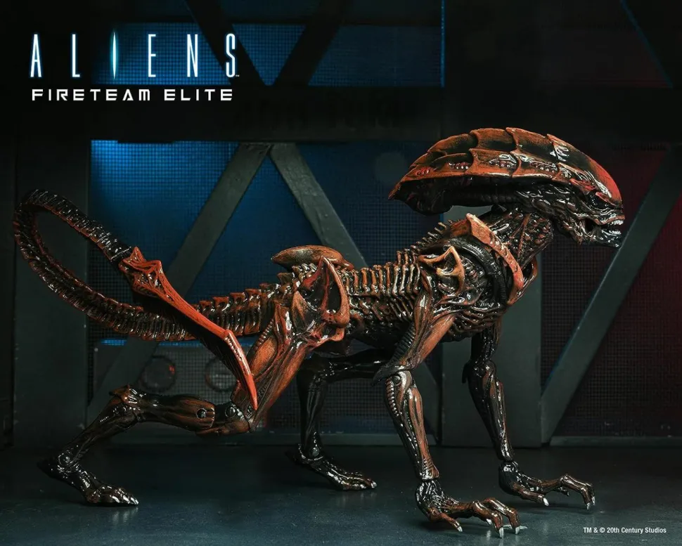 Aliens: Fireteam Elite - Prowler Alien 7" Scale Action Figure