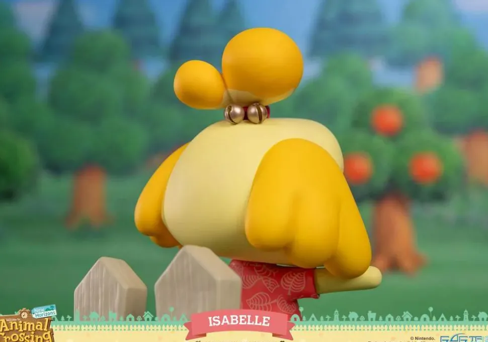Animal Crossing: New Horizons - Isabelle 8" PVC Statue