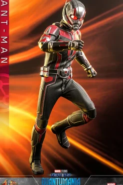 Ant-Man and the Wasp: Quantumania - Ant-Man 1/6th Scale Hot Toys Action Figure