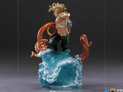 Aquaman - Aquaman Deluxe 1/10th Scale Statue
