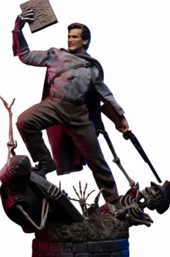 Army of Darkness - Ash 1/4th Scale Statue