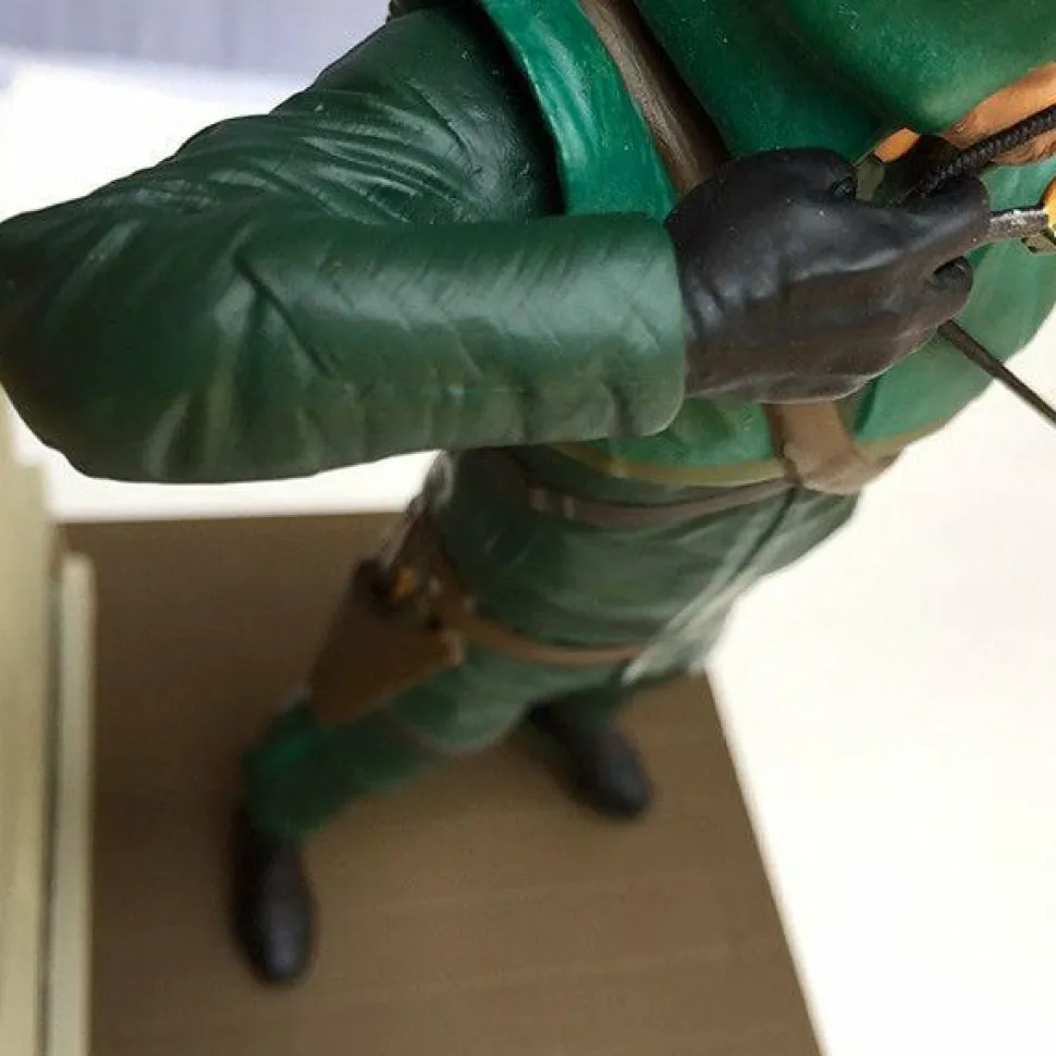 Arrow - Season 2 Bookend Statue