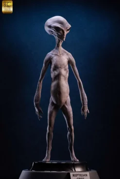 Art of Steve Wang - Reptilian Grey 1/3 Scale Maquette Statue