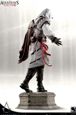Assassin's Creed II - Ezio Auditore Prestige Line 1/2 Scale Statue
