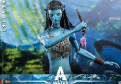 Avatar 2: The Way of Water - Neytiri Deluxe 1/6th Scale Hot Toys Action Figure