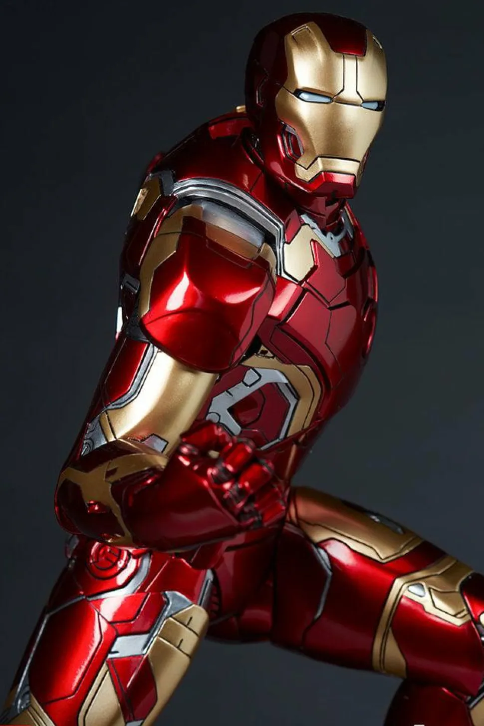 Avengers 2: Age of Ultron - Iron Man Mark XLIII (43) 1/4 Scale Maquette Statue