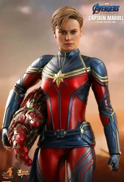 Avengers 4: Endgame - Captain Marvel 1/6th Scale Hot Toys Action Figure (Int Sales Only)