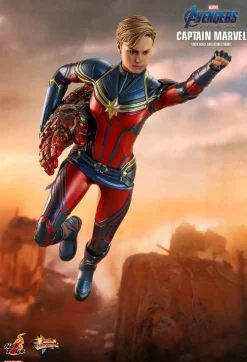 Avengers 4: Endgame - Captain Marvel 1/6th Scale Hot Toys Action Figure (Int Sales Only)