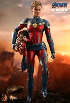 Avengers 4: Endgame - Captain Marvel 1/6th Scale Hot Toys Action Figure (Int Sales Only)