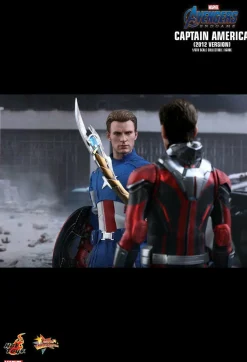 Avengers 4: Endgame - Captain America 2012 Version 1/6th Scale Hot Toys Action Figure