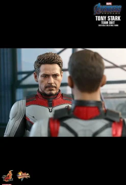 Avengers 4: Endgame - Tony Stark in Team Suit 1/6th Scale Hot Toys Action Figure