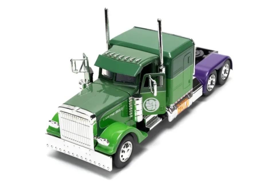 Avengers - Hulk 1992 Peterbilt 379 1/24th Scale Die-Cast Vehicle