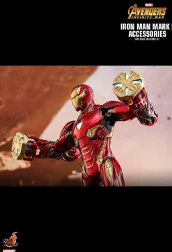 Avengers 3: Infinity War - Iron Man Mark L (50) 1/6th Scale Hot Toys Accessory Set