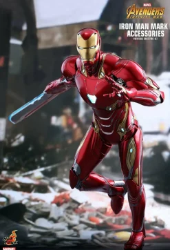 Avengers 3: Infinity War - Iron Man Mark L (50) 1/6th Scale Hot Toys Accessory Set