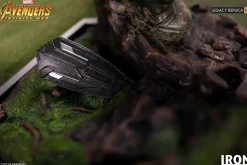 Avengers 3: Infinity War - Thanos 1/4 Scale Legacy Statue