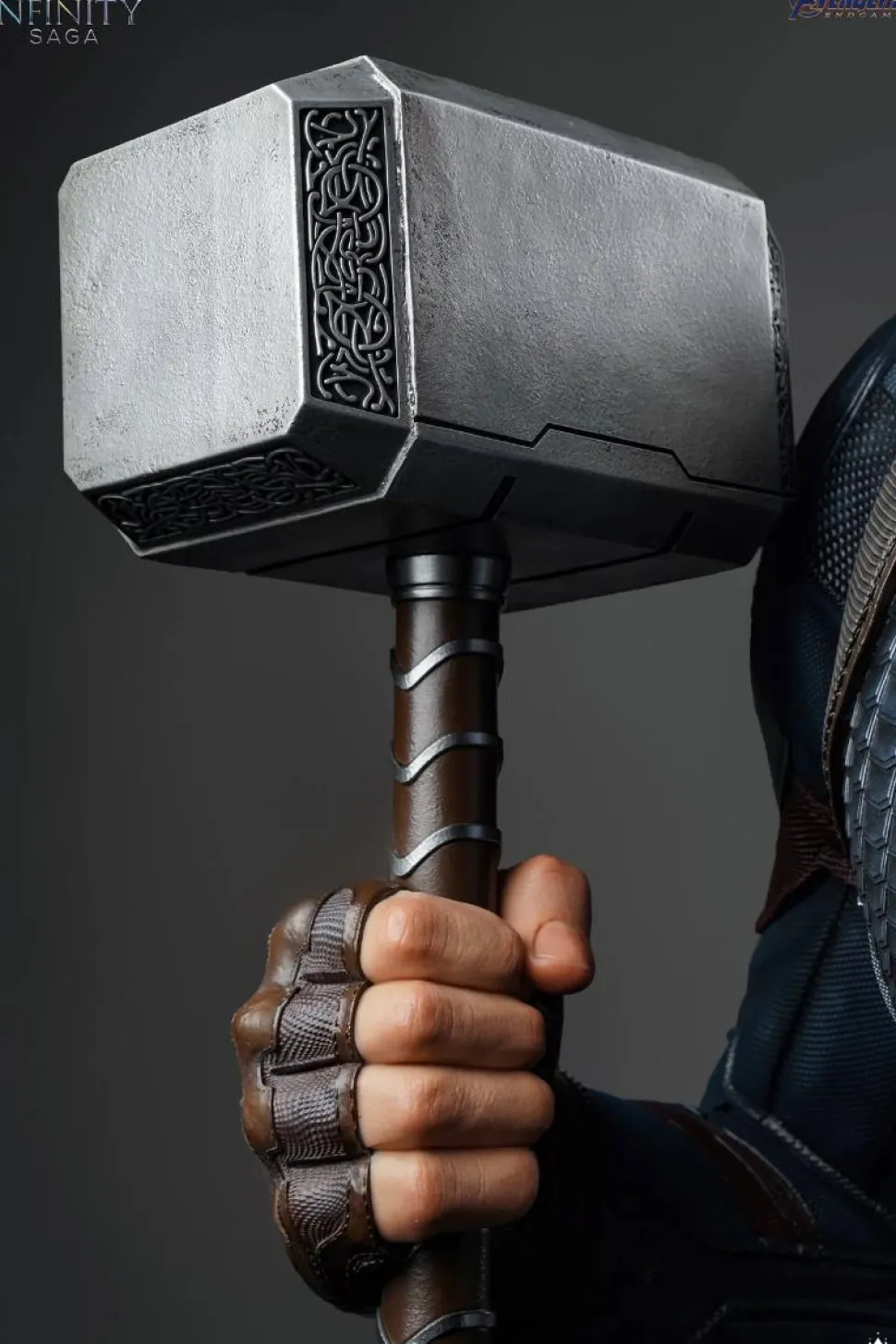 Avengers: Endgame - Captain America 1:1 Scale Life-Size Bust