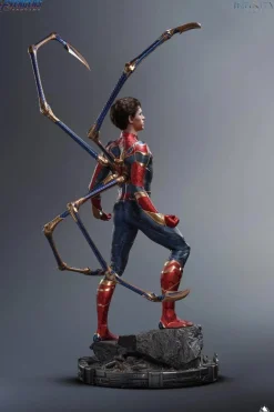 Avengers: Endgame - Iron Spider-Man Premium Edition 1/2 Scale Statue