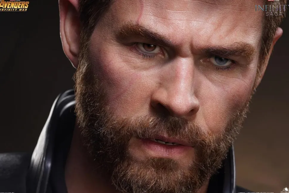 Avengers: Infinity War - Thor 1:1 Scale Life Size Bust (Battery Compliant)