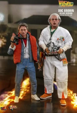 Back to the Future - Doc Brown Deluxe 1/6th Scale Hot Toys Action Figure