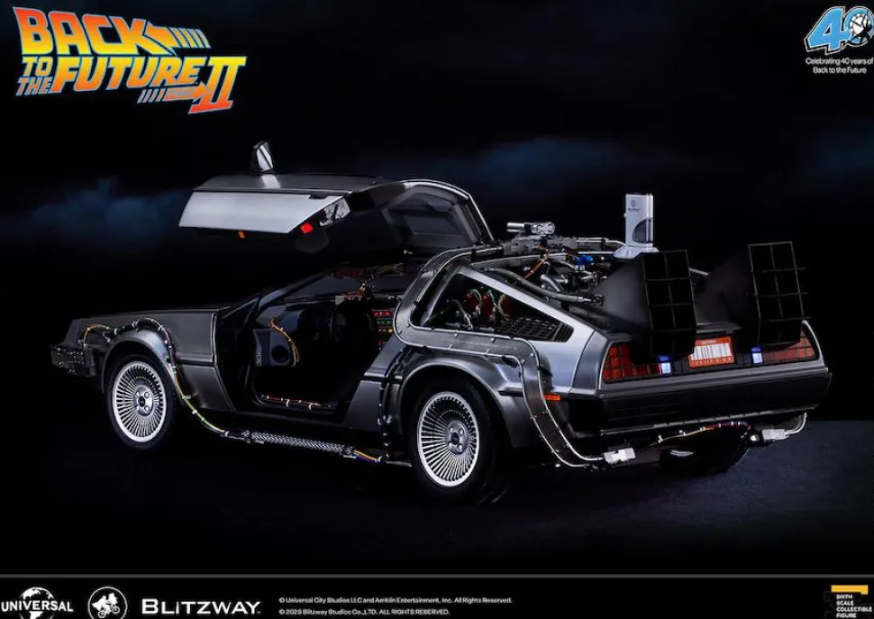 Back to the Future Part II - DeLorean Time Machine 1/6th Scale Action Figure Vehicle Replica