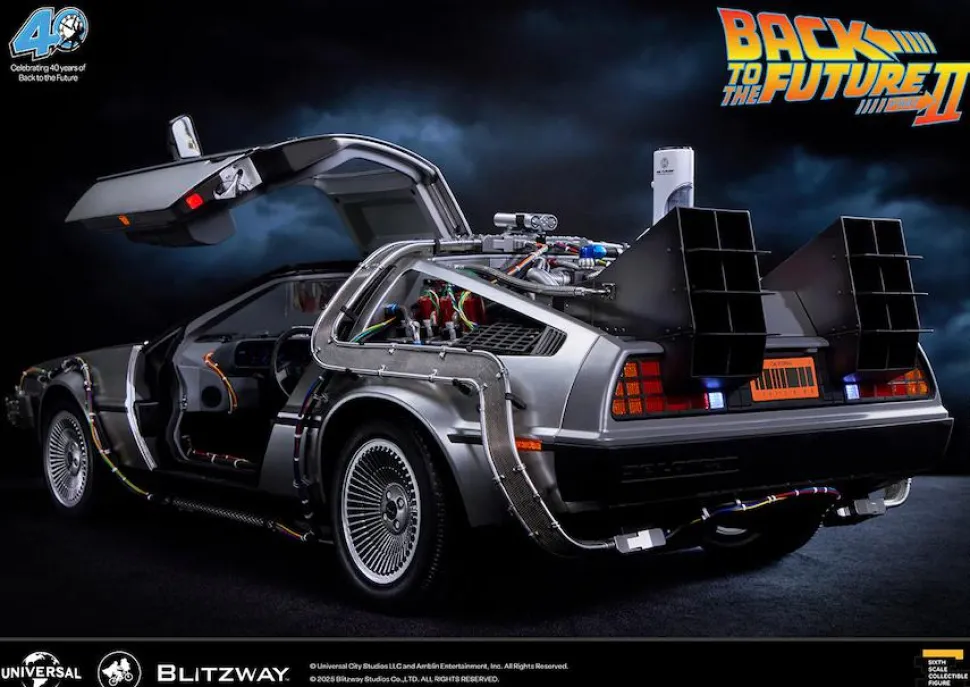 Back to the Future Part II - DeLorean Time Machine 1/6th Scale Action Figure Vehicle Replica