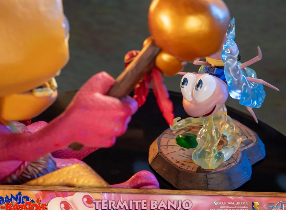 Banjo-Kazooie - Termite Banjo 8" Statue