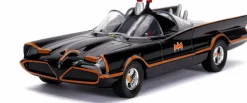 Batman (1966) - Batman with Batmobile 1/32 Scale Hollywood Rides Die-Cast Vehicle Replica