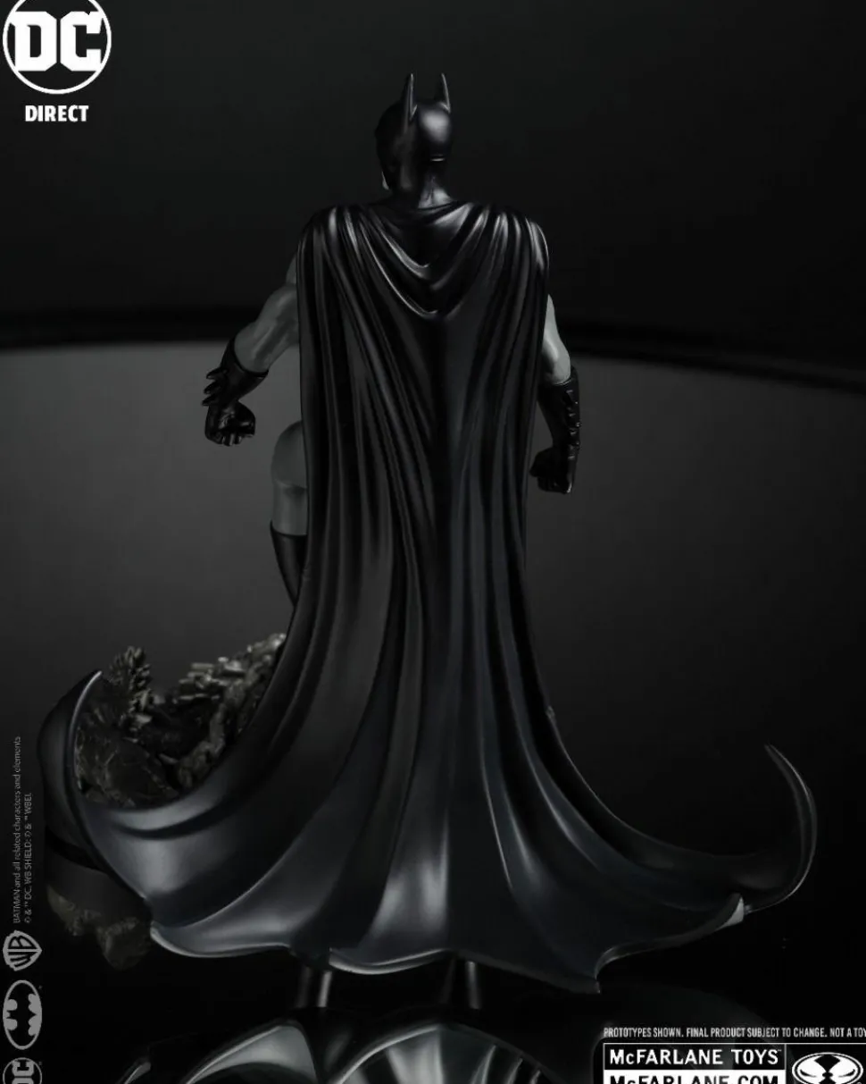 Batman - Batman by Bjorn Barends Black & White 1/10th Scale Statue