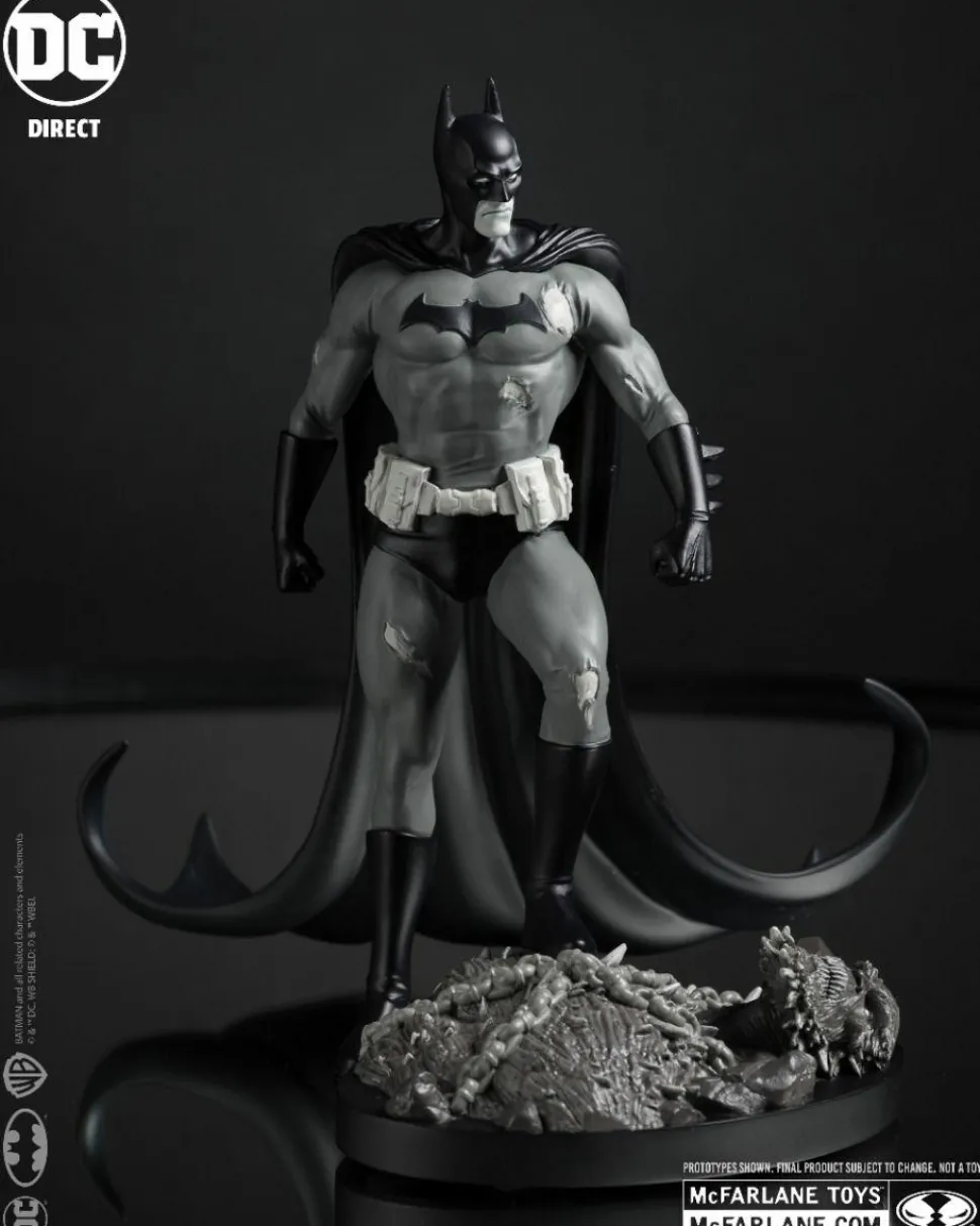 Batman - Batman by Bjorn Barends Black & White 1/10th Scale Statue