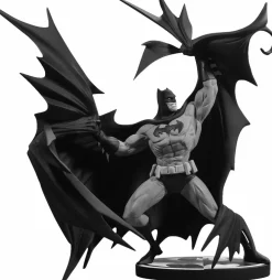 Batman - Batman by Denys Cowan Black & White 1/10th Scale Statue