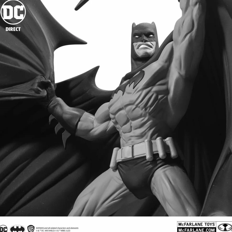 Batman - Batman by Denys Cowan Black & White 1/10th Scale Statue