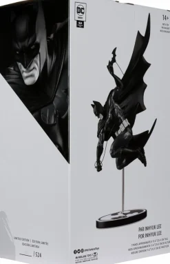 Batman - Batman by Inhyuk Lee Black & White 1/10th Scale Statue