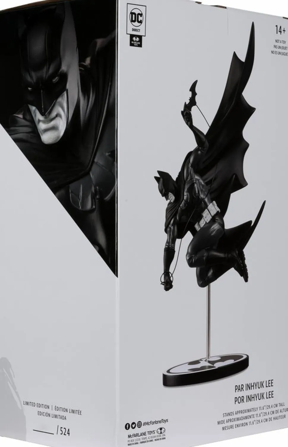 Batman - Batman by Inhyuk Lee Black & White 1/10th Scale Statue