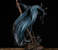 Batman - Batman by Martin Canale Premium Format Statue