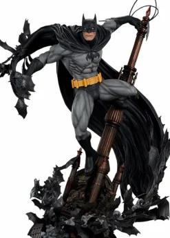 Batman - Batman by Martin Canale (Black Variant) Premium Format Statue (Sideshow Exclusive)