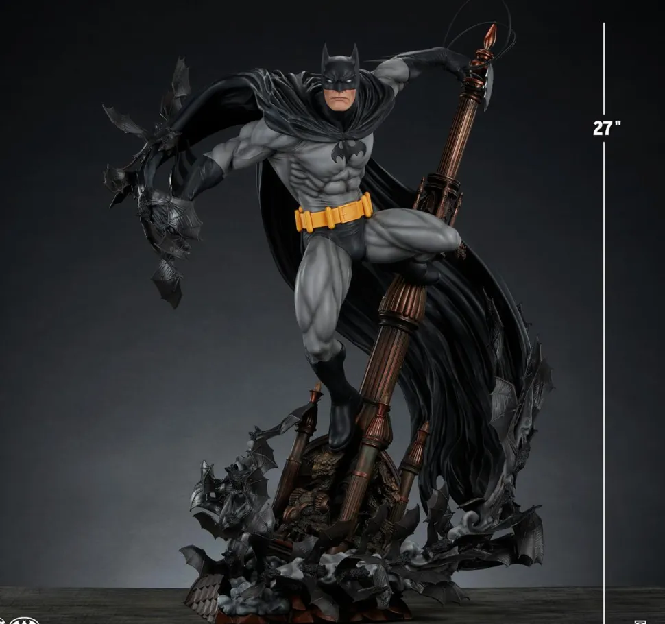 Batman - Batman by Martin Canale (Black Variant) Premium Format Statue (Sideshow Exclusive)