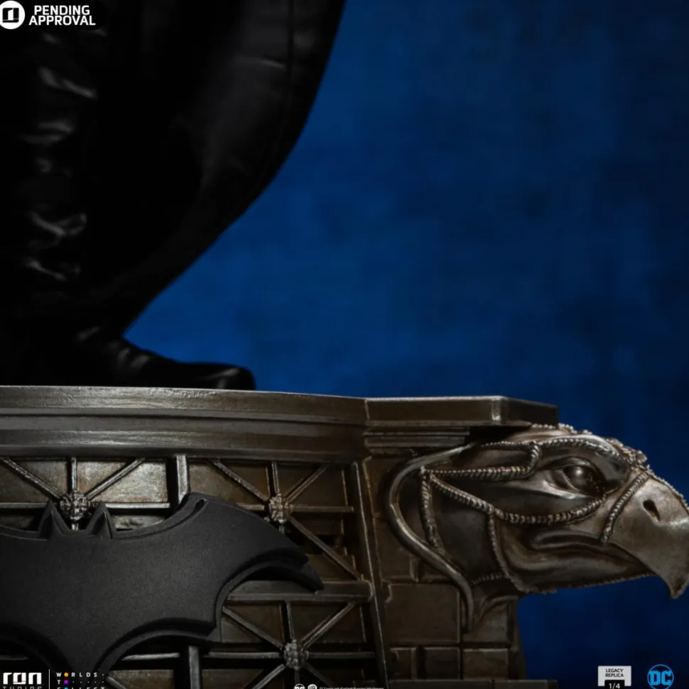 Batman - Batman (DC Trinity) Legacy Replica 1/4 Scale Statue