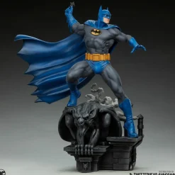 Batman - Batman (Retro Edition) 1/6th Scale Maquette Statue