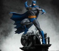 Batman - Batman (Retro Edition) 1/4 Scale Maquette Statue