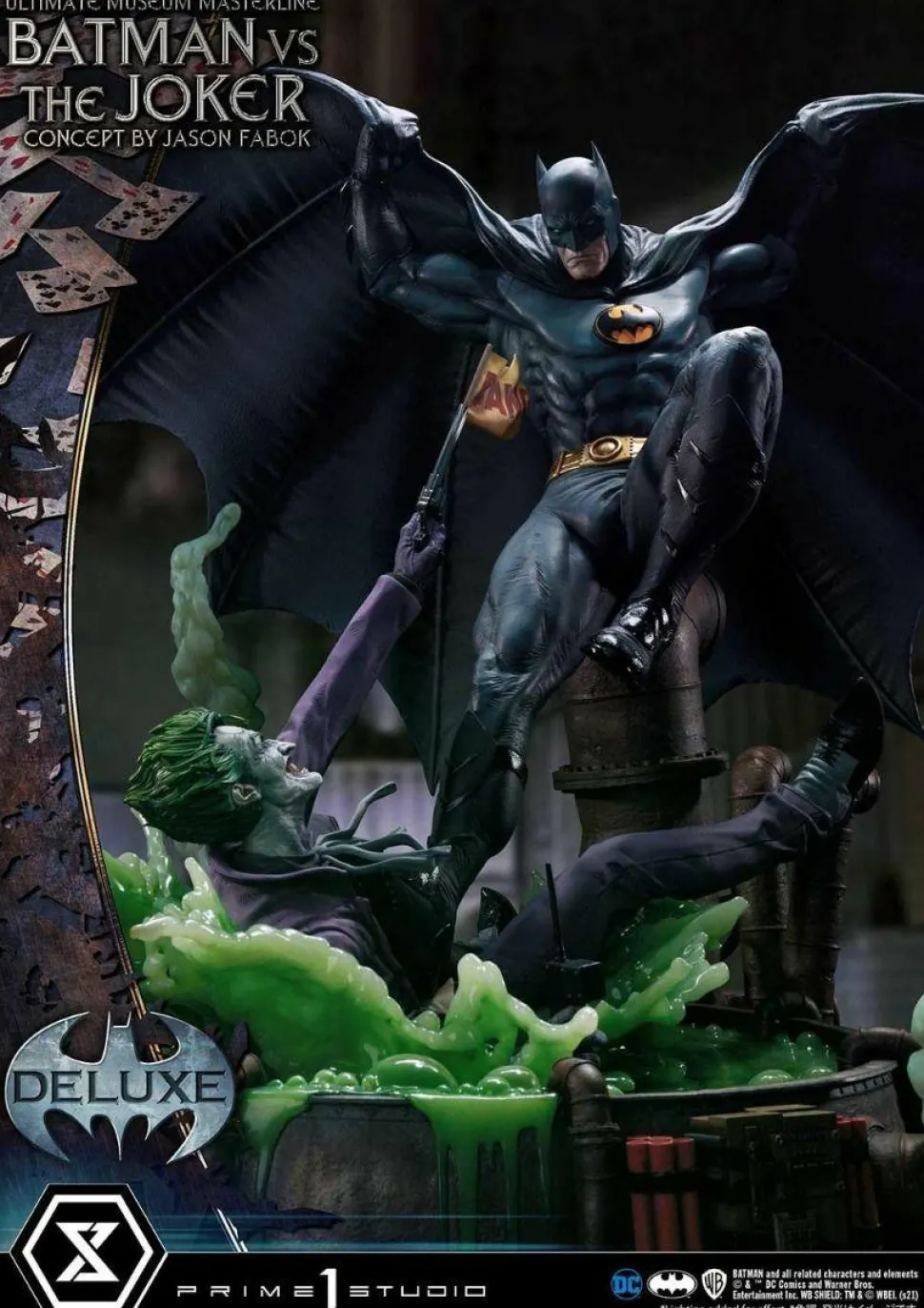 Batman - Batman vs The Joker Deluxe 1/3 Scale Statue