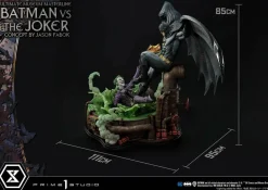 Batman - Batman vs The Joker Deluxe 1/3 Scale Statue