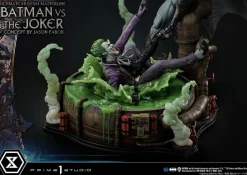 Batman - Batman vs The Joker 1/3 Scale Statue