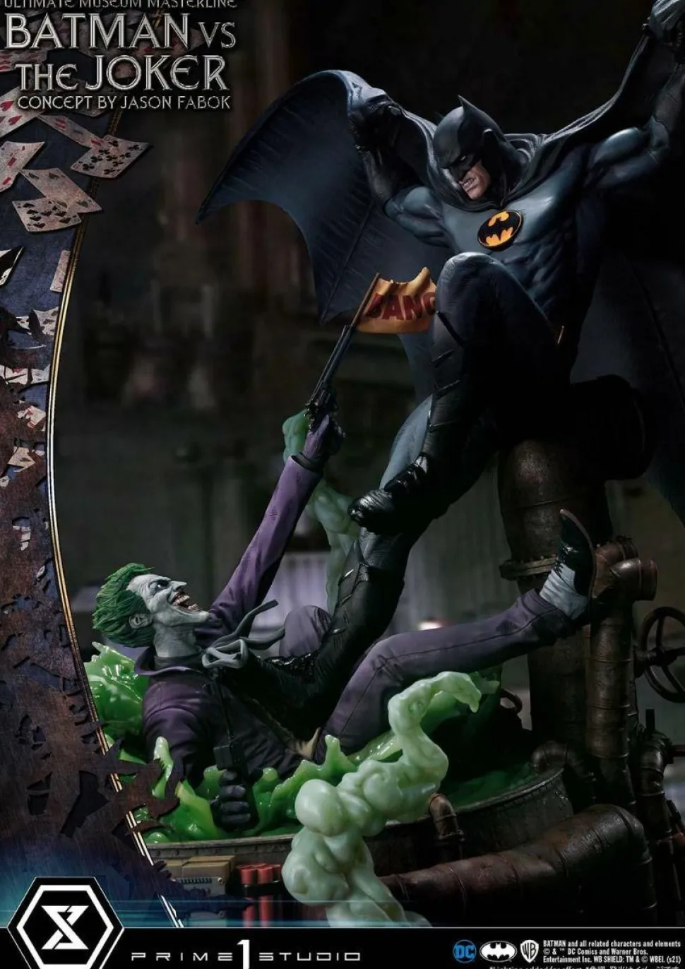 Batman - Batman vs The Joker 1/3 Scale Statue